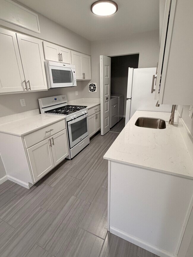 Brand new kitchen!