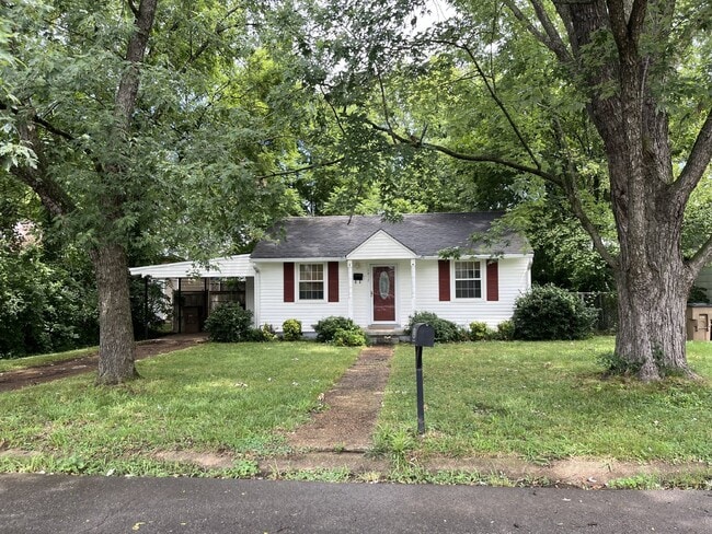 Building Photo - 1417 Sevier Ct Rental