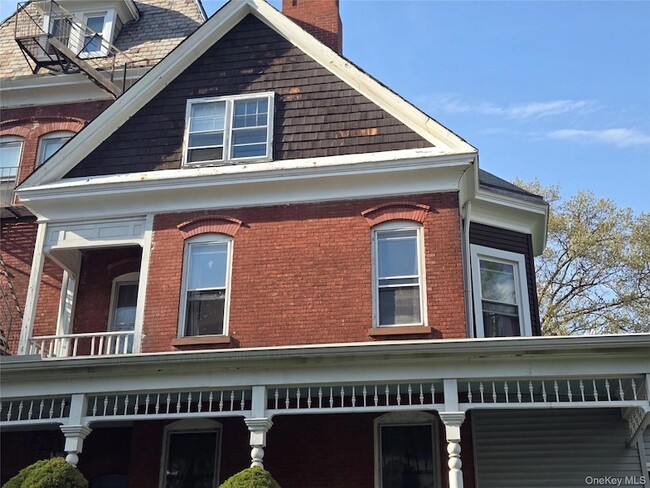 Photo - 514 Grand Ave Unit 2E