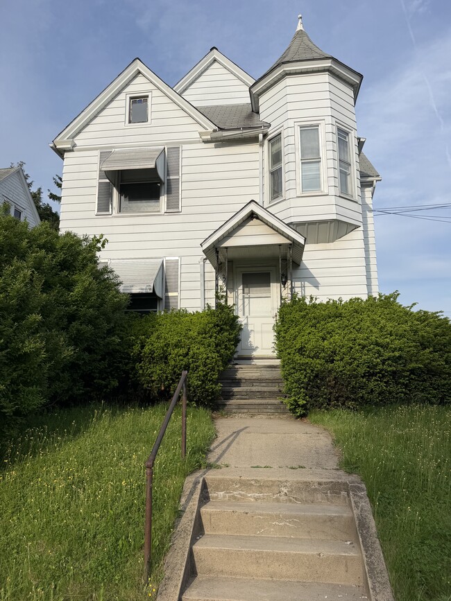 22 Chestnut St