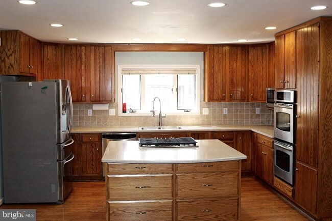 Photo - 4511 Sudley Rd