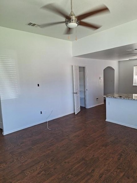 4405 Belfield Ln