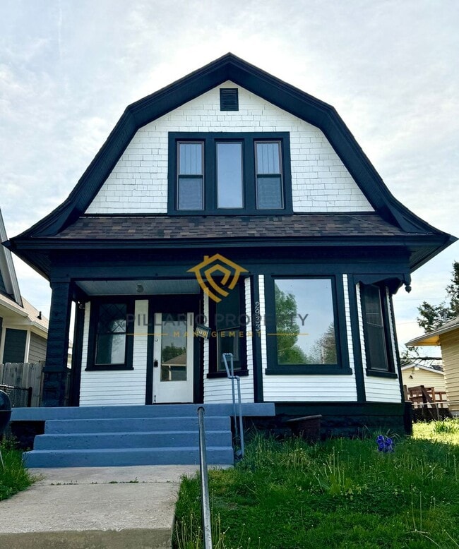 Building Photo - Large 4 bedroom Home in THe Monon Yard Neighborhood, Available NOW!