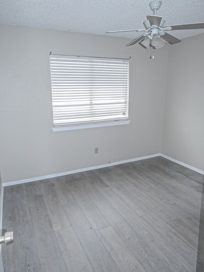 Photo - 10370 Cook Rd Unit 370