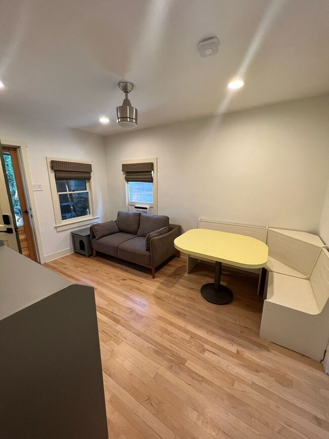 Photo - Walk to Campus From This Cute 2 Bedroom Back House