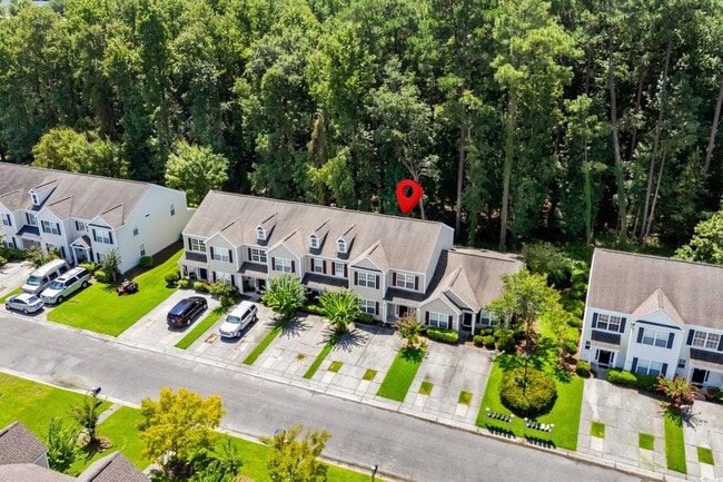 Photo - 1096 Harvester Cir