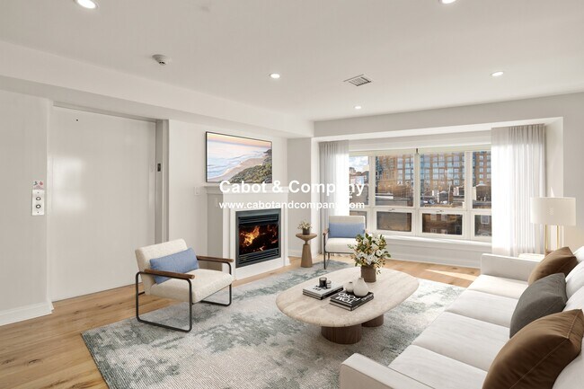 Photo - 9 N Margin St Unit 4