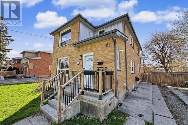 Photo - 1769 Wavell St Unit Upper