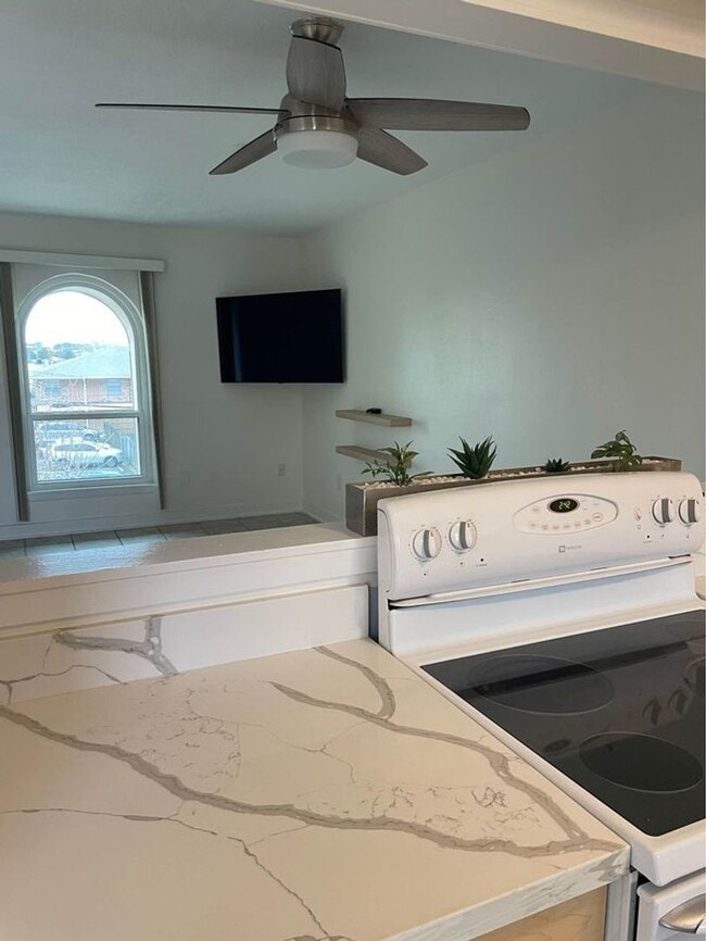 Photo - 2500 Houma Blvd Unit 320