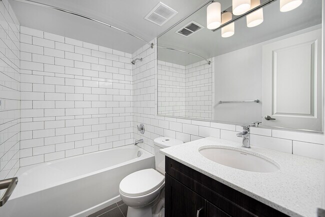 Photo - Forest Manor