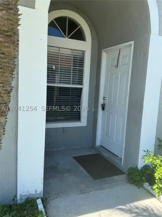 Photo - 2399 Harbor Town Dr