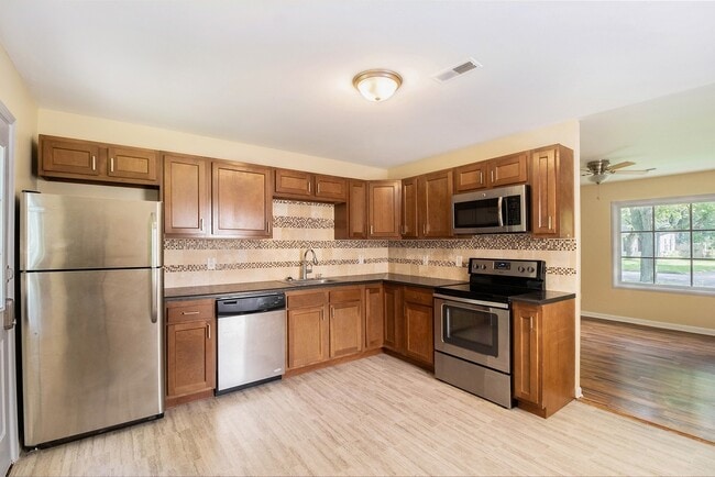 Photo - Contemporary, remodeled 920sqft., 3-bedroom, 1-bath single-family ranch with yard