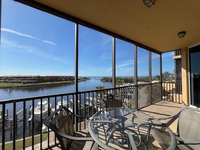 3313 Sunset Key Cir Unit 203