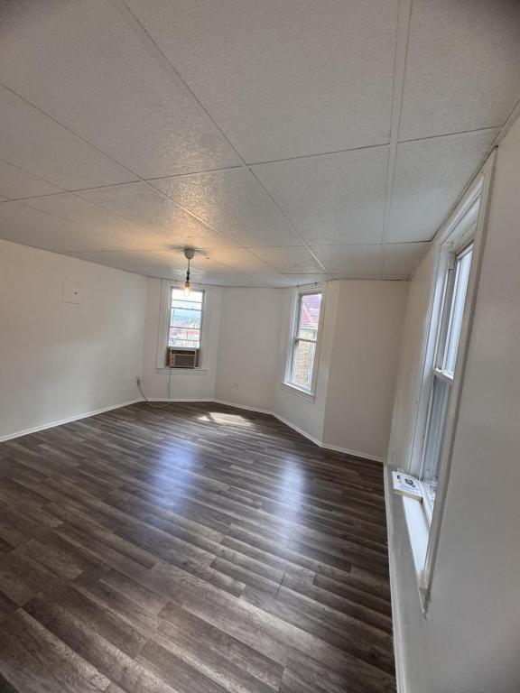 Photo - 585 Forest Ave