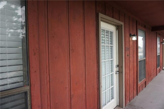 Photo - 1448 Carrollton Ave Unit 204