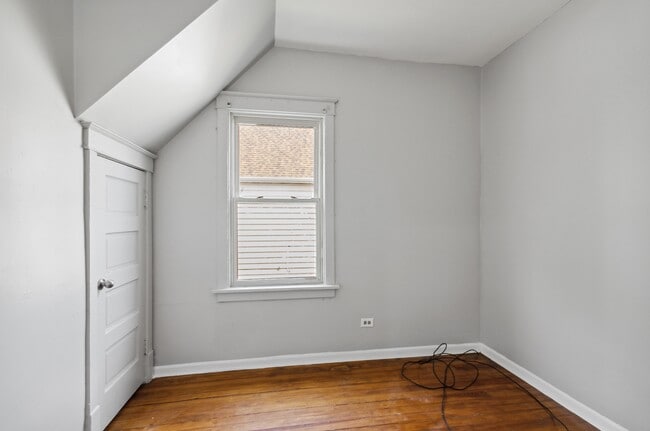 Photo - 10643 S Calhoun Ave