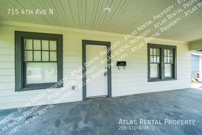 Photo - 715 4th Ave N