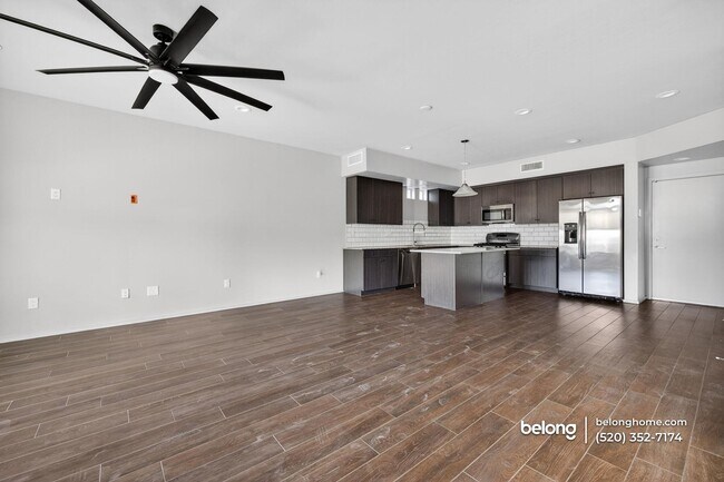 Photo - 864 E Park Modern Dr