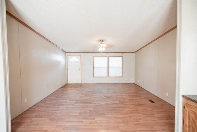 Photo - 30620 Vilma Ln