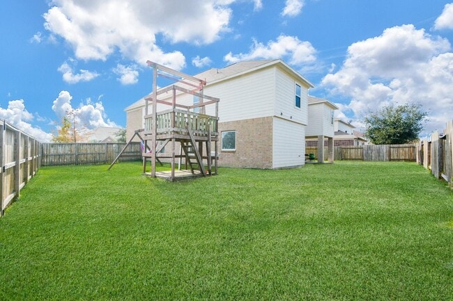 Photo - 9947 Valance Way