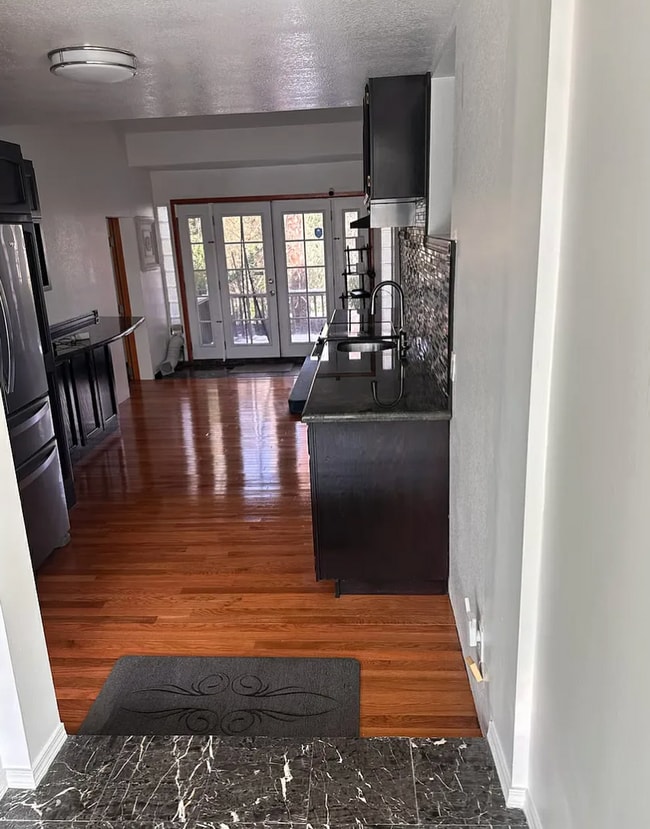 Photo - Spacious & Convenient Home Near Downtown Seattle & Sea-Tac