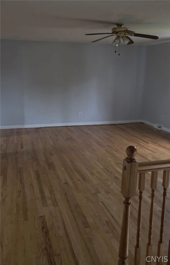Photo - 7776 Thompson Rd