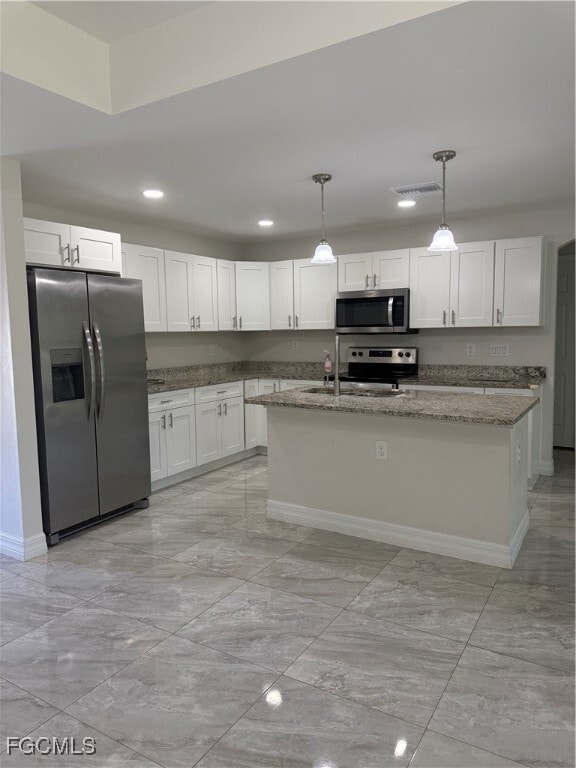 Photo - 721 Anaconda Ave S