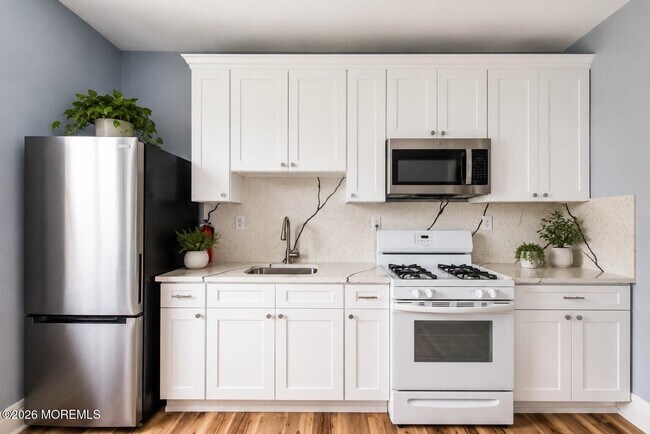 Photo - 782-786-786 Mt Prospect Ave