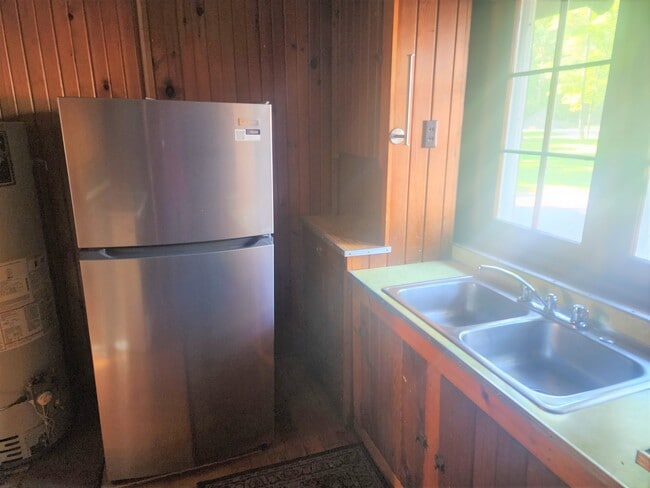 Photo - 3886 N West River Rd