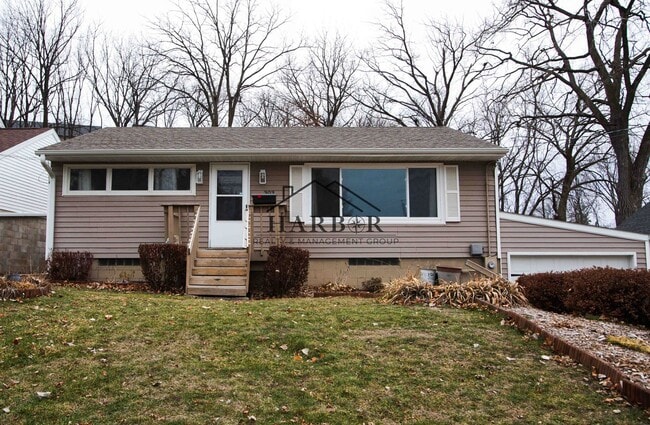Building Photo - 2 Bedroom Single-Family Home in SW Rochest...