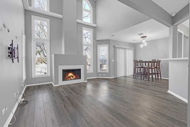 Photo - 730 Hamilton Ct