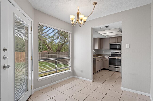 Photo - 13357 Water Oak Ln Unidad 13357 Water Oak Ln #A- ARGLO