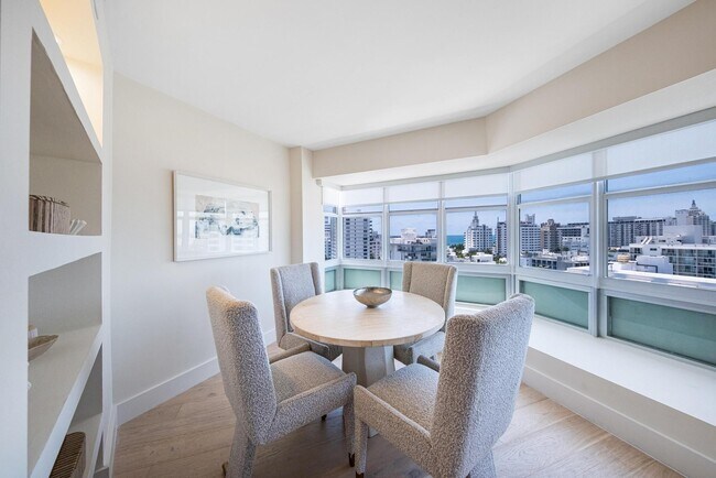 Photo - 1881 Washington Ave Unidad # 14F