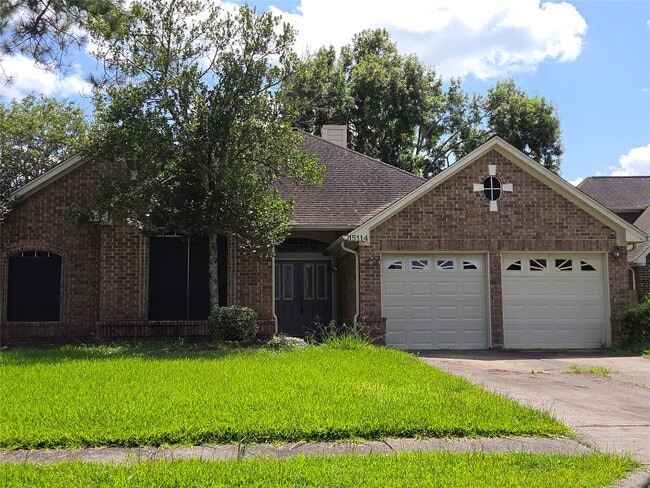 Building Photo - 15114 Farndale Dr