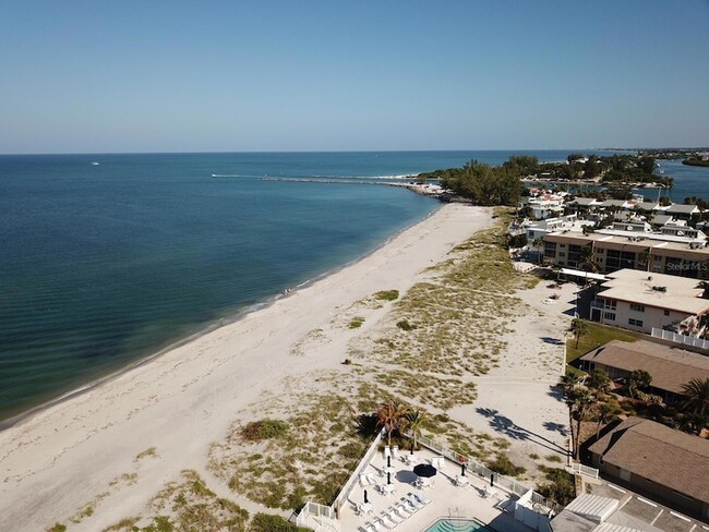 Photo - 1255 Tarpon Center Dr Unidad 612