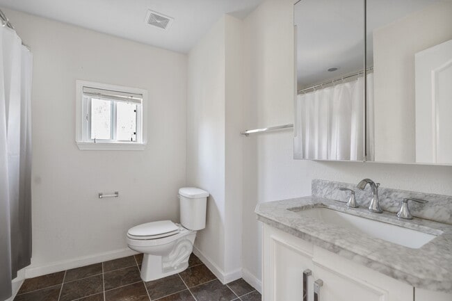 Photo - 18102 Clayton Bluff Ln