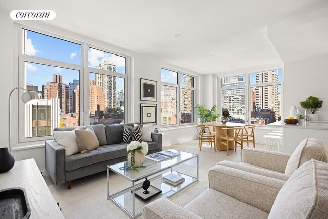 Building Photo - 300 E 83rd St Rental
