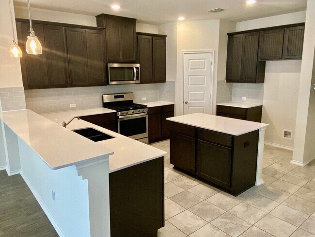 Photo - Live on the Golf Course at Star Ranch!! 4B... Apartamento