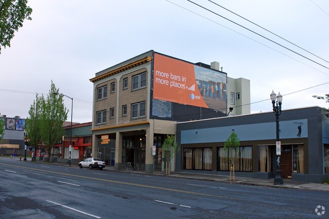 Mattsonian Apartments!
