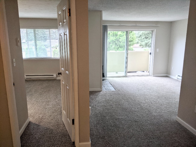 1150 NE Sunset Blvd Unit 219