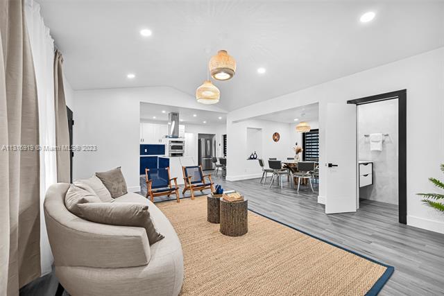 Photo - 7335 SW 104th St