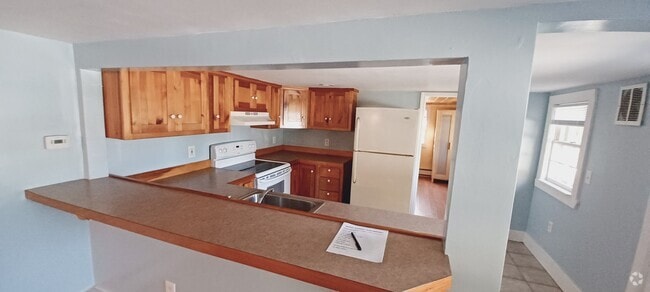 Building Photo - 2729 Cranberry Hwy Unit Apt. 2