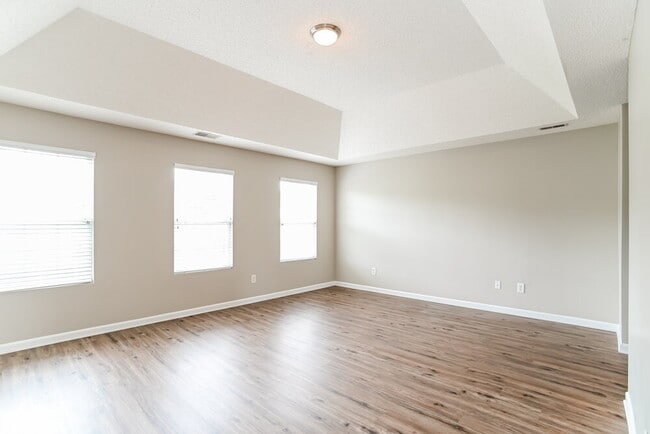 Photo - 4419 Golden View Dr