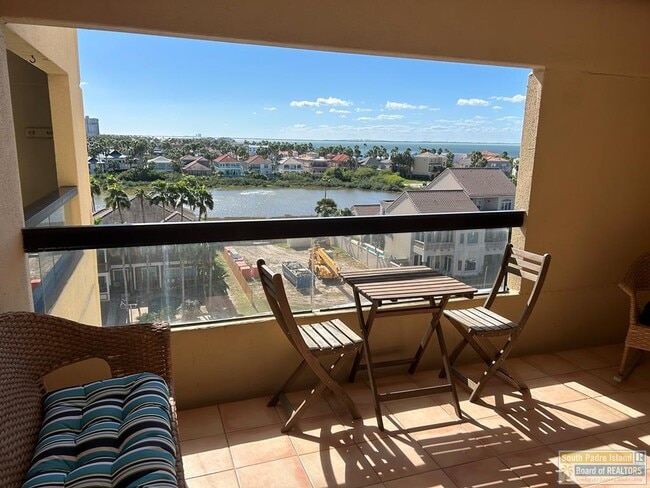 Building Photo - 6403 Padre Blvd Unit 73