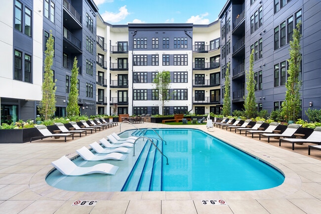 Pool 1