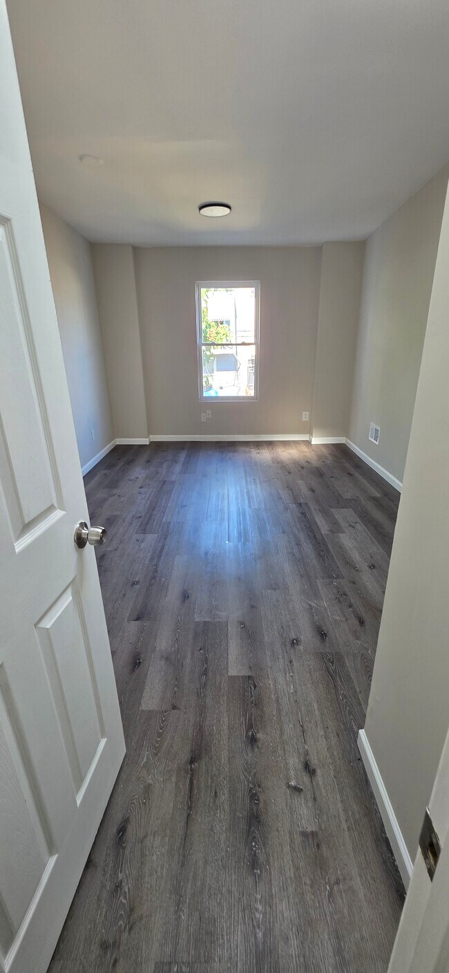Photo - 719 N Belnord Ave