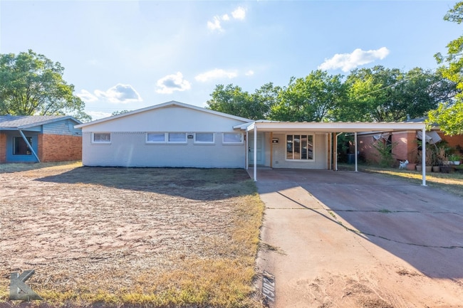 Charming 3 bedroom 2 bathroom - Charming 3 bedroom 2 bathroom