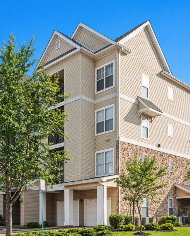 Building Photo - Welcome Home! Unit A
