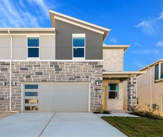 Building Photo - 1836 Bonham Ln Rental