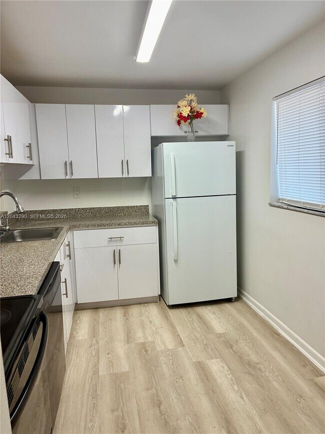 Photo - 8420 SW 133rd Avenue Rd Unit 422